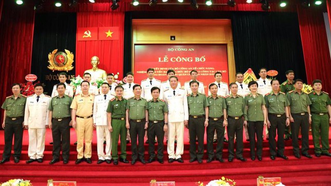 Công bố quyết định thành lập Trung đoàn Không quân Công an Nhân dân - Ảnh 5.