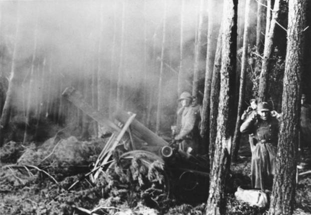 Sự cố điên rồ: Bắn pháo loạn xạ vào rừng cây, mảnh gỗ thành mũi lao diệt sạch quân Mỹ - Ảnh 5.