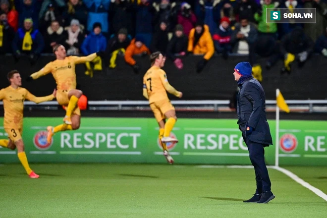 SỐC: Đội bóng của Mourinho thua bàng hoàng với tỷ số không tưởng trước đối thủ vô danh - Ảnh 1.