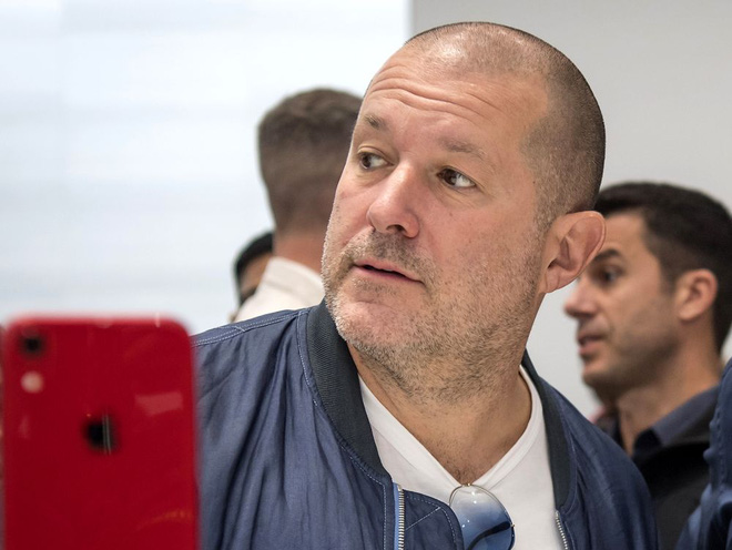 Thiết kế sản phẩm của Apple thay đổi sang hướng thực dụng kể từ khi Jony Ive rời đi - Ảnh 1.