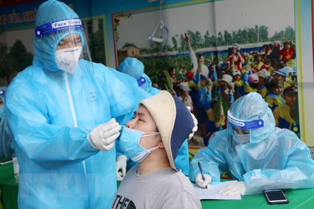 TP. HCM: Số ca mắc ở huyện Bình Chánh có dấu hiệu tăng, phát hiện 78 F0 một ngày, hầu hết đã tiêm 2 mũi vắc xin - Ảnh 1.