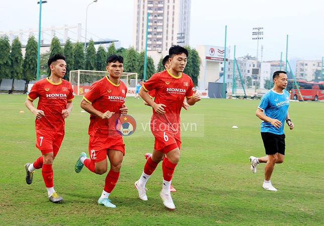  Quế Ngọc Hải: ‘Đội tuyển Việt Nam đặt mục tiêu có điểm trước Nhật Bản, Saudi Arabia’  - Ảnh 2.