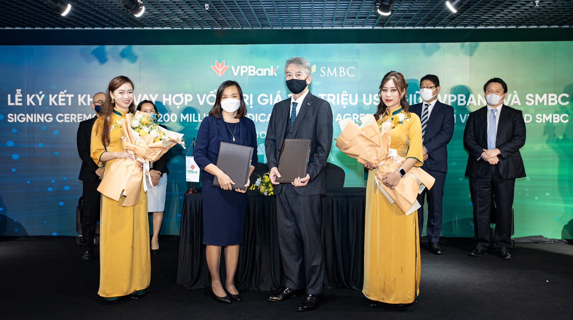 VPBank và SMBC tiếp tục ký kết thỏa thuận khoản vay hợp vốn trị giá 200 triệu USD - Ảnh 1.