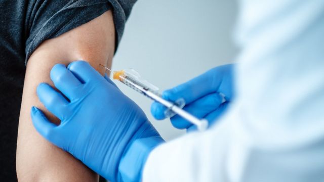 Khi nào Hà Nội sẽ tiêm vaccine COVID-19 cho trẻ em 12-17 tuổi? - Ảnh 1.