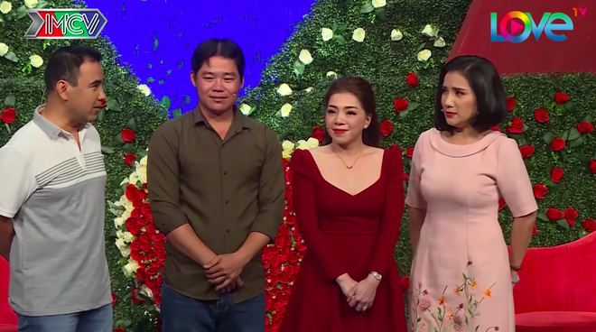 Anh chàng lên show hẹn hò vô tư tiết lộ không mặc đồ lót khiến nữ chính hoảng sợ - Ảnh 2.