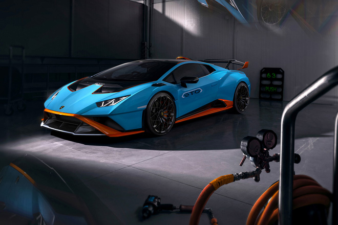 Lamborghini Huracan mạnh và đắt tiền nhất có mặt tại Việt Nam - Ảnh 4.