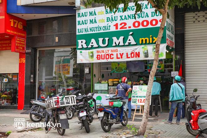 Số phận khu Phan Xích Long - tụ điểm ăn chơi khét tiếng bậc nhất Sài Gòn: Thiên đường ẩm thực năm nào nay đìu hiu đến lạ! - Ảnh 18.