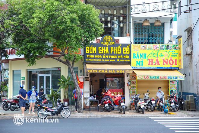 Số phận khu Phan Xích Long - tụ điểm ăn chơi khét tiếng bậc nhất Sài Gòn: Thiên đường ẩm thực năm nào nay đìu hiu đến lạ! - Ảnh 21.