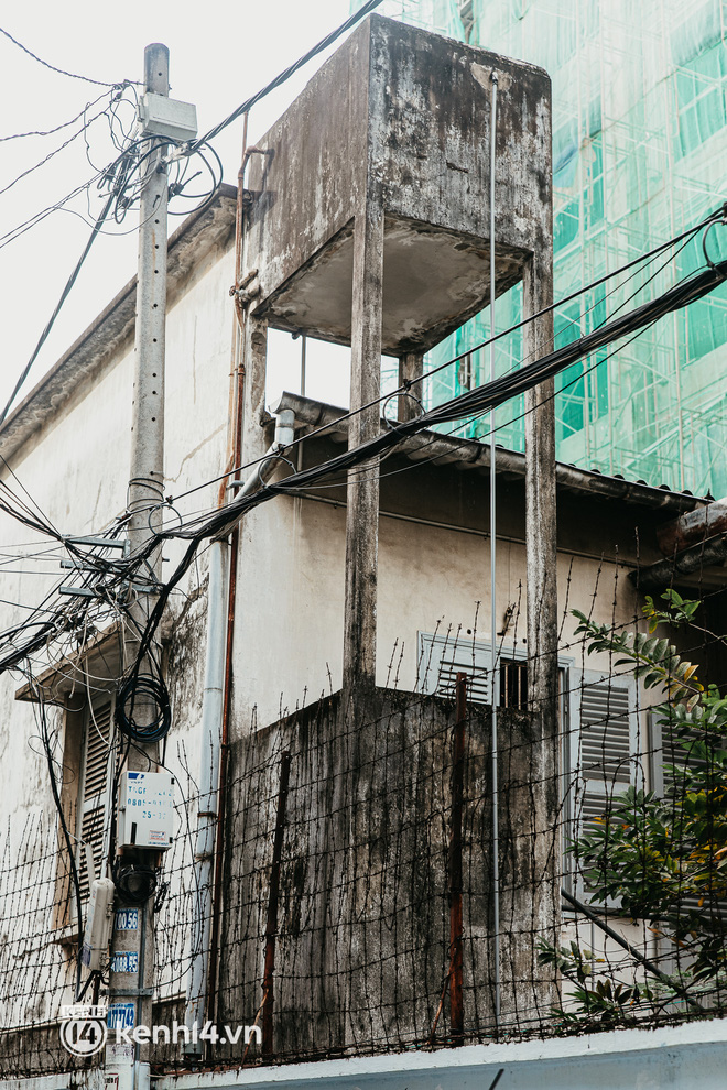 Ảnh: Một căn nhà hoài niệm ở Sài Gòn đẹp ngẩn ngơ tới nỗi khiến người ta phải thốt lên 10 cái chung cư cũng không sánh bằng - Ảnh 10.