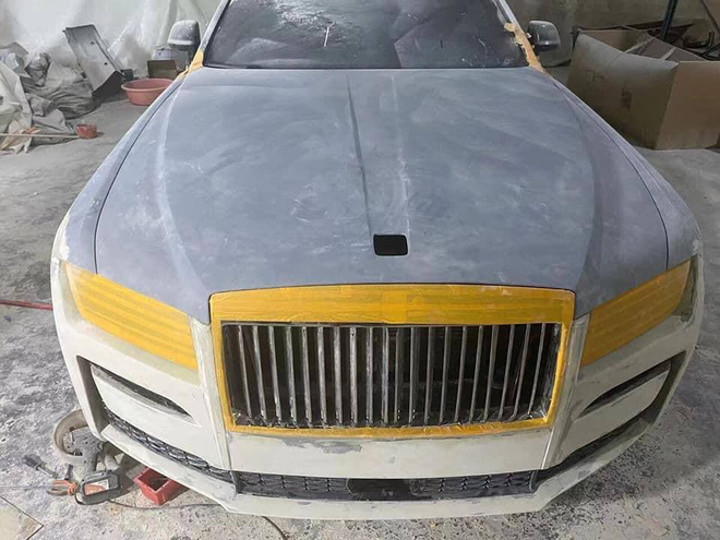 Rộ tin Rolls-Royce Ghost đầu tiên Việt Nam nâng cấp bản 2021: Made in Việt Nam nhưng xịn không kém hàng thật, chi phí rẻ hơn 40 lần xe mới - Ảnh 2.