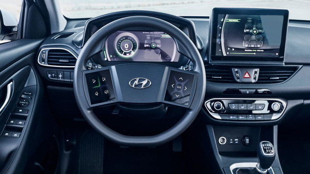 Hyundai tích hợp màn hình lớn vào vô-lăng, cách đánh lái là điều gây tò mò - Ảnh 3.