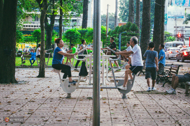 Công viên Tao Đàn (Sài Gòn) lọt top những địa điểm kinh dị nhất thế giới, nguyên nhân đến từ lời đồn thất thiệt năm xưa? - Ảnh 1.