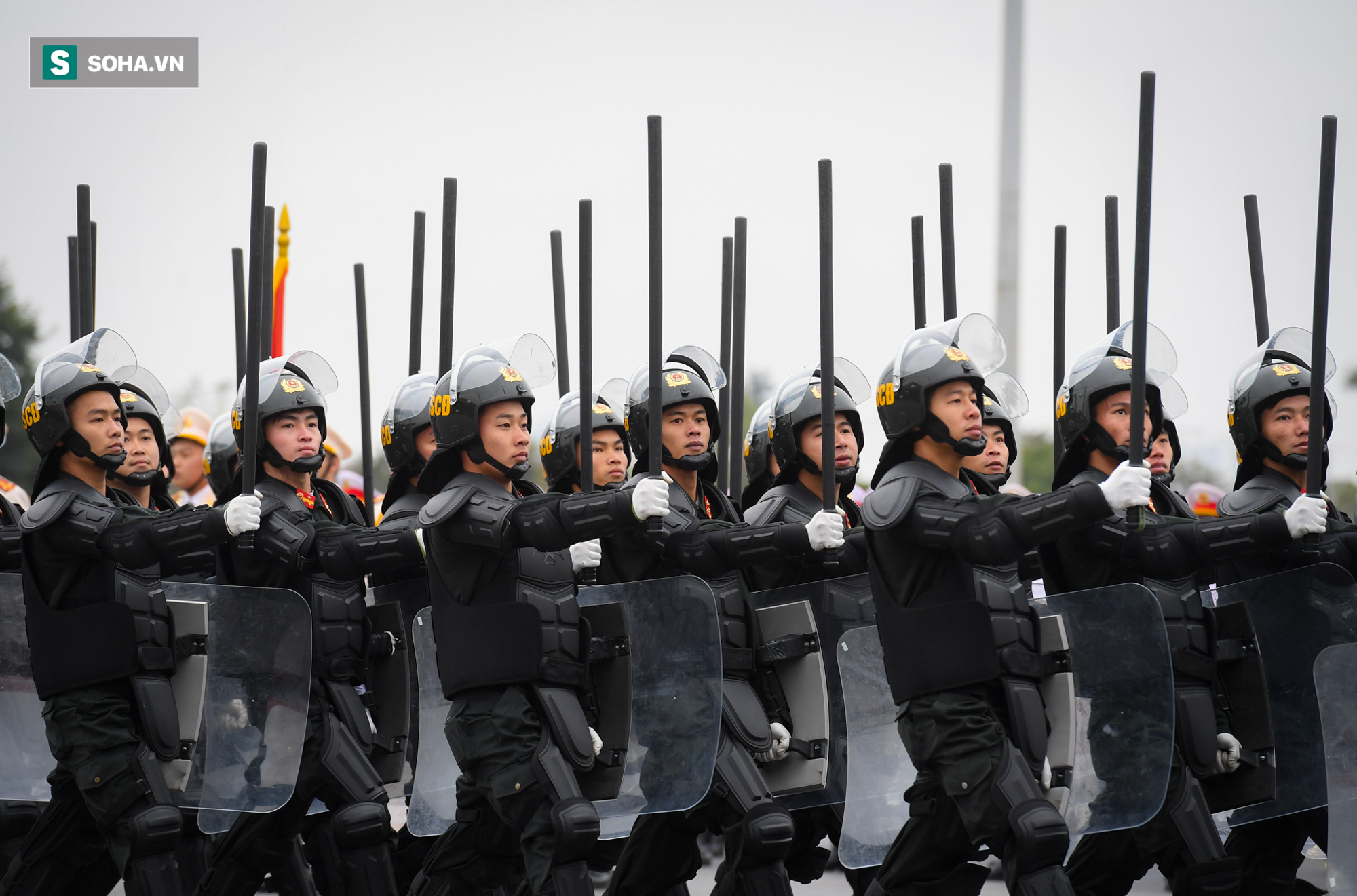 Những lực lượng CSCĐ đặc nhiệm tấn công thần tốc ở Việt Nam khiến tội phạm bạt vía - Ảnh 25.