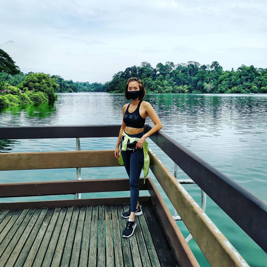 Mỹ nữ Tiếu ngạo giang hồ bị bạn trai lừa tiền, phải mở tiệm mát-xa trả nợ, 1 mình nuôi con - Ảnh 9. Mỹ nữ Tiếu ngạo giang hồ bị bạn trai lừa tiền, phải mở tiệm mát-xa trả nợ, 1 mình nuôi con - Ảnh 9.