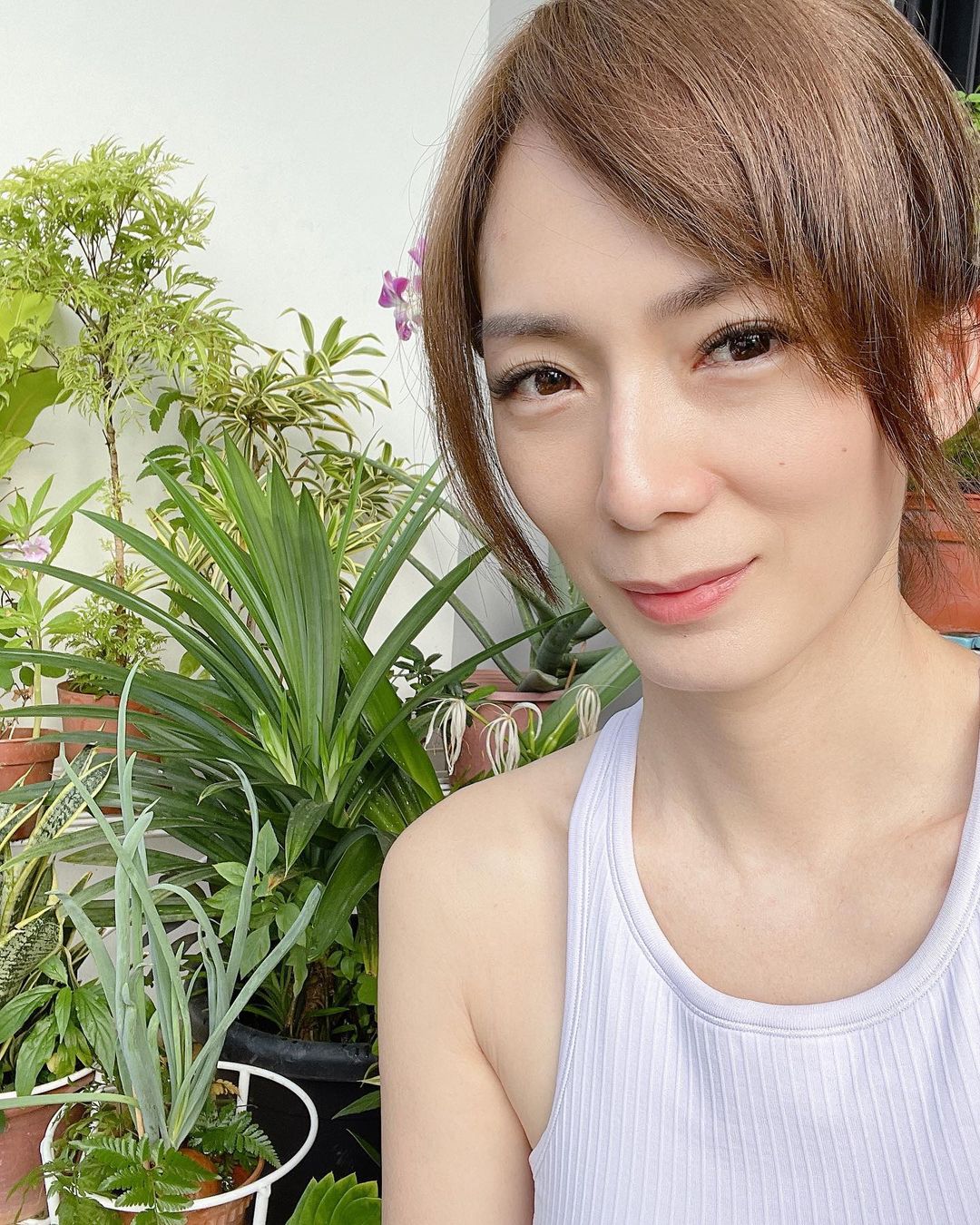 Mỹ nữ Tiếu ngạo giang hồ bị bạn trai lừa tiền, phải mở tiệm mát-xa trả nợ, 1 mình nuôi con - Ảnh 8. Mỹ nữ Tiếu ngạo giang hồ bị bạn trai lừa tiền, phải mở tiệm mát-xa trả nợ, 1 mình nuôi con - Ảnh 8.