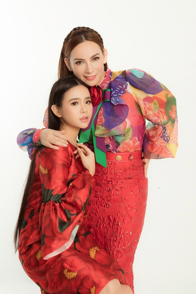 Cuộc sống tuổi 24 của ca sĩ từng khiến Phi Nhung phải phá lệ nhận làm con nuôi - Ảnh 3. Cuộc sống tuổi 24 của ca sĩ từng khiến Phi Nhung phải phá lệ nhận làm con nuôi - Ảnh 3.