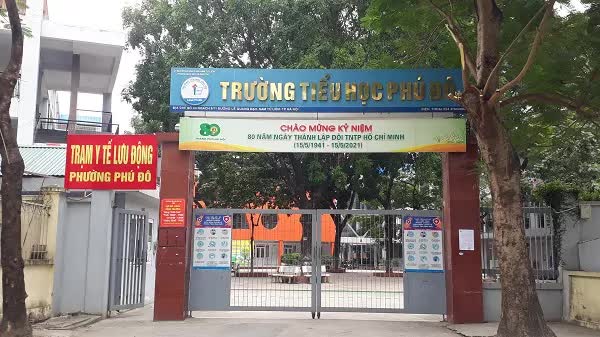 Tận mắt điểm dịch đang nóng của Hà Nội - Ảnh 2.