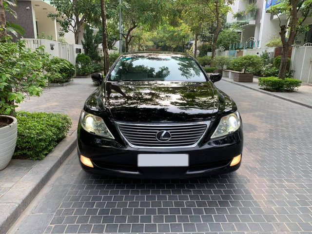 Qua thời đỉnh cao, Lexus LS 460 bán lại đúng bằng giá một chiếc Mazda6 - Ảnh 7.