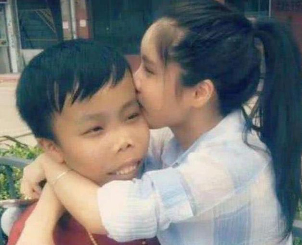 “Đại gia xấu nhất Trung Quốc” gây bất ngờ khi lộ tin sắp lấy vợ, ngoại hình cô dâu khiến dân tình sốt xình xịch - Ảnh 8.