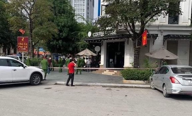 Vụ nổ súng bắn người trong quán cà phê ở Nghệ An: Vì ghen tuông? - Ảnh 1.
