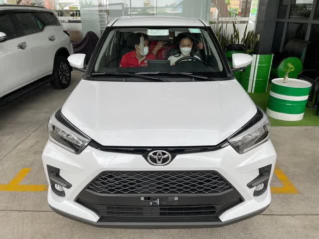 Toyota Raize ồ ạt về đại lý Việt Nam: Có xe giao giữa tháng 12, khách mua chậm phải chờ đến đầu năm sau - Ảnh 3.