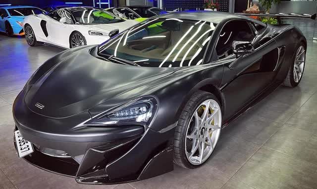 Về cùng chủ mới, McLaren 570S độ Vorsteiner độc nhất Việt Nam được “lột xác” với lớp áo ấn tượng - Ảnh 1.