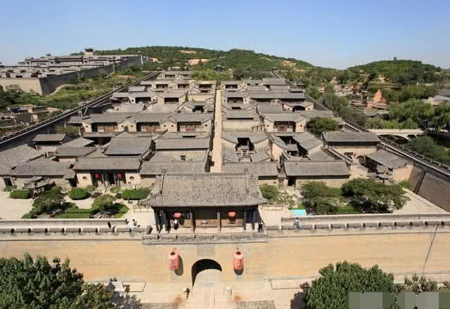 Biệt phủ lớn nhất Trung Quốc: Xây trong 300 năm, diện tích xây dựng lớn hơn Tử Cấm Thành - Ảnh 1.