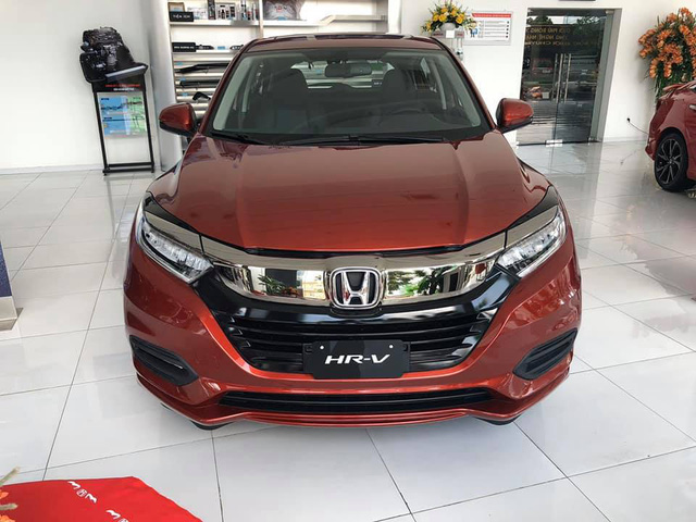 Honda HR-V giảm giá hơn 100 triệu đồng tại đại lý, rộ tin thế hệ mới sắp về Việt Nam - Ảnh 1.