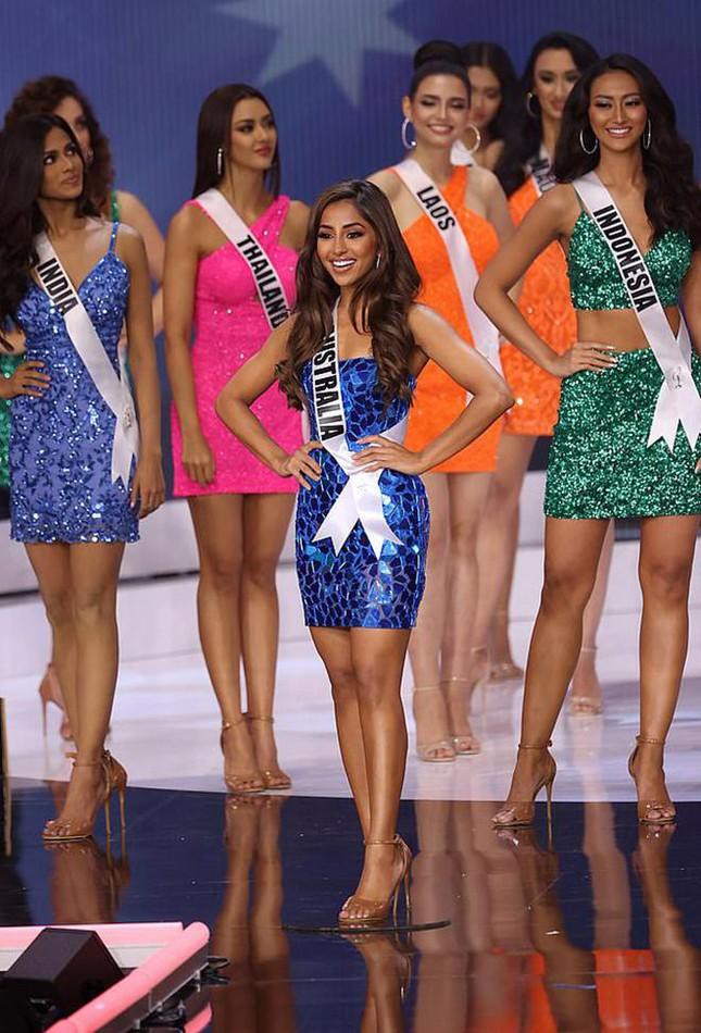 Những người đẹp có vóc dáng lệch chuẩn nhưng vẫn làm nên chuyện ở các cuộc thi Hoa hậu - Ảnh 13.