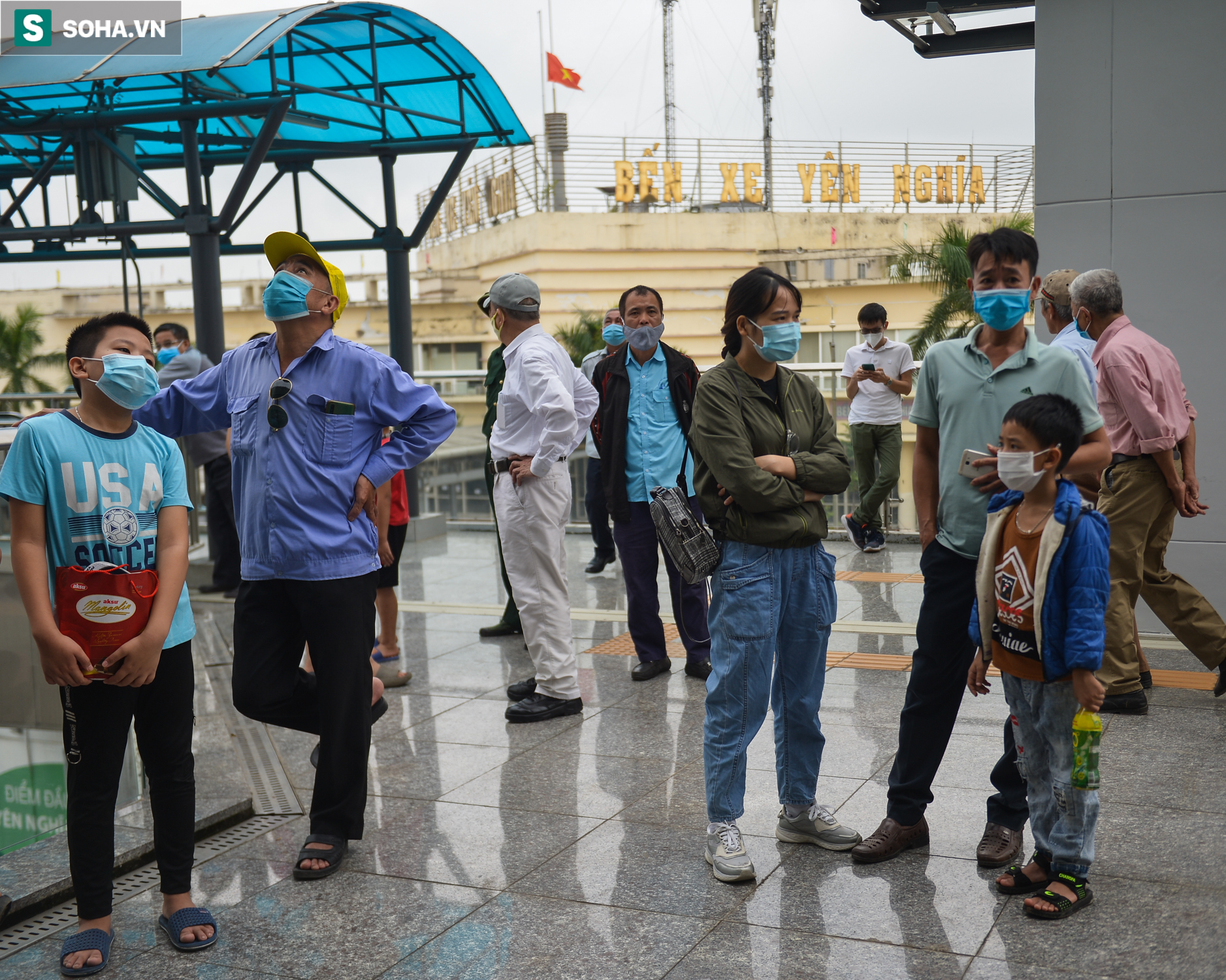 Anh em Vinh, Quang, Sáng, Tạo đợi hơn 10 năm đi chuyến tàu đường sắt Hà Đông - Cát Linh - Ảnh 5.