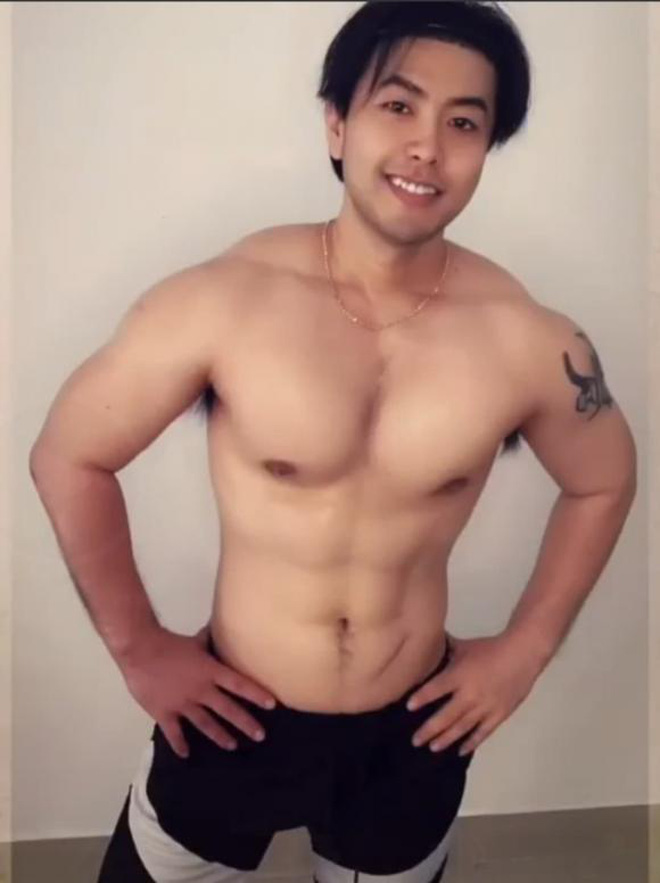 Sau 2 năm phẫu thuật hút mỡ vì tự ti ngoại hình, body hiện tại của Akira Phan giờ ra sao? - Ảnh 2.