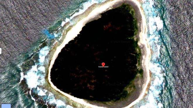 Sự thật về lỗ đen giữa đại dương trên Google Maps khiến dân mạng cãi nhau chí chóe - Ảnh 2.