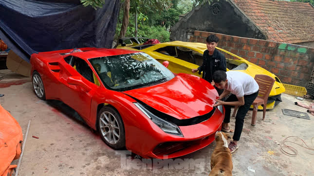 Ô tô tự chế nhái siêu xe Ferrari của thợ Việt - Ảnh 1.
