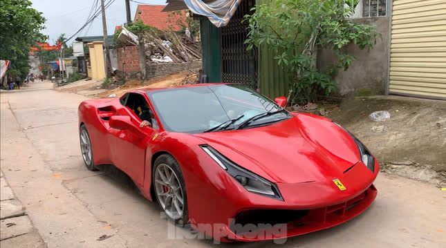 Ô tô tự chế nhái siêu xe Ferrari của thợ Việt - Ảnh 3.