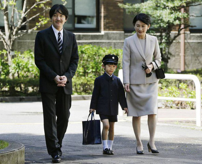 “Nhật Hoàng tương lai” gây sốt với phong thái nho nhã, chững chạc ở tuổi 15, nhìn vào mới hiểu thế nào là khí chất vương giả thực sự - Ảnh 9.
