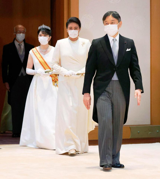Từng phải chống chọi với trầm cảm, Hoàng hậu Nhật Bản lộ diện đón tuổi mới với diện mạo gây chú ý cùng lời lẽ xúc động gửi tới Nhật Hoàng - Ảnh 1.