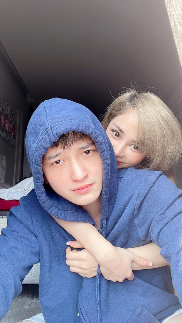 Tung bằng chứng vẫn hạnh phúc bên bạn gái, Huỳnh Anh bị netizen soi để trạng thái đã ly hôn? - Ảnh 5. Tung bằng chứng vẫn hạnh phúc bên bạn gái, Huỳnh Anh bị netizen soi để trạng thái đã ly hôn? - Ảnh 5.