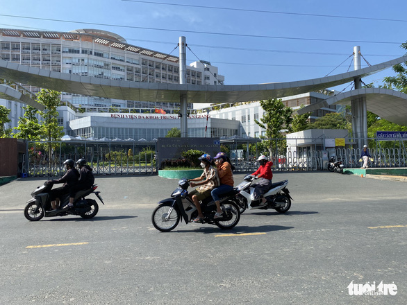 Hà Nội: Quận Hoàng Mai phát hiện 130 ca. 25 ca Covid-19 ở Đồng Nai chưa tiêm vắc xin tử vong tại nhà - Ảnh 1.