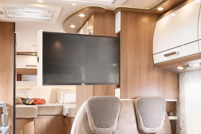 Mang thiết kế nhà ống Việt Nam, ở trong motorhome này vẫn sướng như tiên - Ảnh 4.