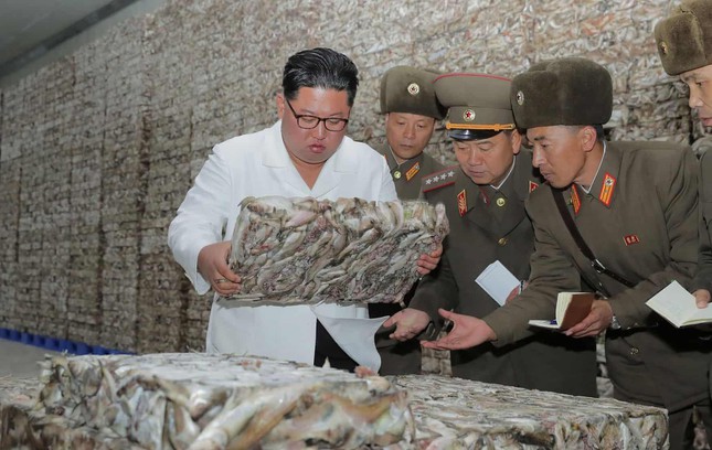  Dấu ấn một thập kỷ cầm quyền của Chủ tịch Triều Tiên Kim Jong-un  - Ảnh 14.