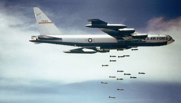 Tưởng Hà Nội như chốn không người, B-52 Mỹ thua nhục nhã vì chủ quan khinh địch - Ảnh 6.