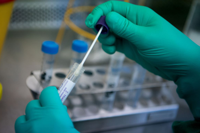 Chuyên gia: Bộ test của Việt Á thực ra không được WHO công nhận, Việt Á không trung thực! - Ảnh 1. Chuyên gia: Bộ test của Việt Á thực ra không được WHO công nhận, Việt Á không trung thực! - Ảnh 1.