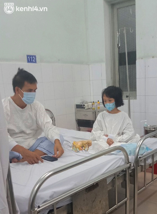  Một nửa hành trình của Gia Hân: Cô bé 7 tuổi hồi sinh từ lá gan của cha trong ca ghép 100% made in Vietnam - Ảnh 3.