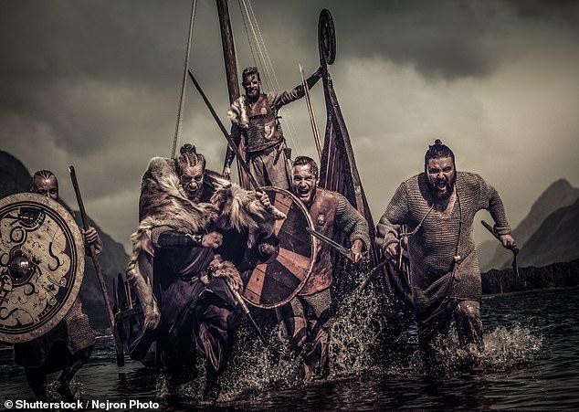 Rùng rợn nghi lễ Đại bàng máu của người Viking: Khoét lưng, moi phổi kẻ thù  - Ảnh 2.