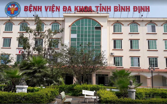 Giám đốc Bệnh viện tỉnh Bình Định: “Mặt mũi tổng giám đốc Công ty Việt Á tôi còn không biết...” - Ảnh 2.