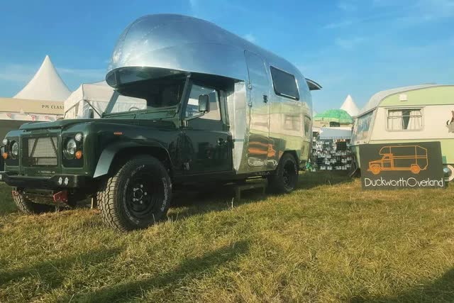 Những motorhome phá đảo năm 2021: Nhà là phải có nóc, rộng tới mức chứa được cả siêu xe - Ảnh 14.