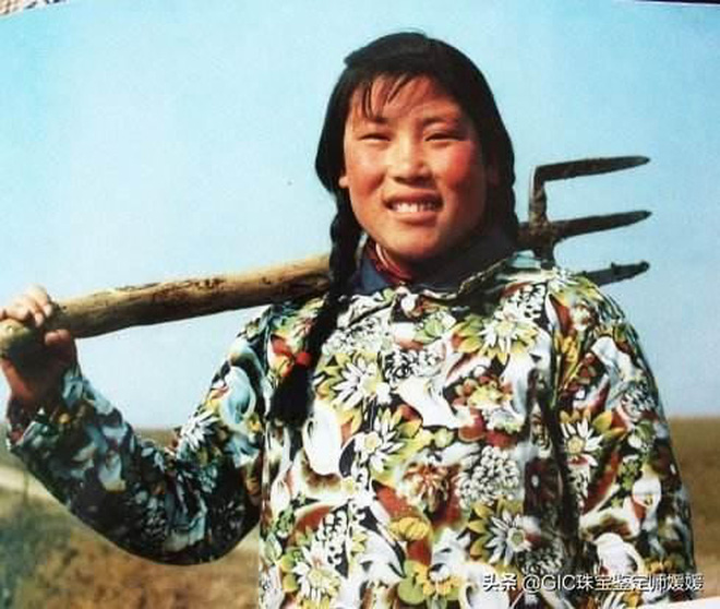 Cuộc sống bất ngờ của cô gái Trung Quốc may mắn nhặt được viên kim cương quốc bảo hơn 3300 tỷ - Ảnh 1.