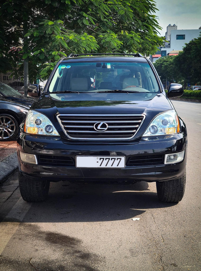 Hết thời đỉnh cao, Lexus tứ quý ‘7777’ ‘rớt giá’ rẻ hơn cả Hyundai Tucson - Ảnh 7.