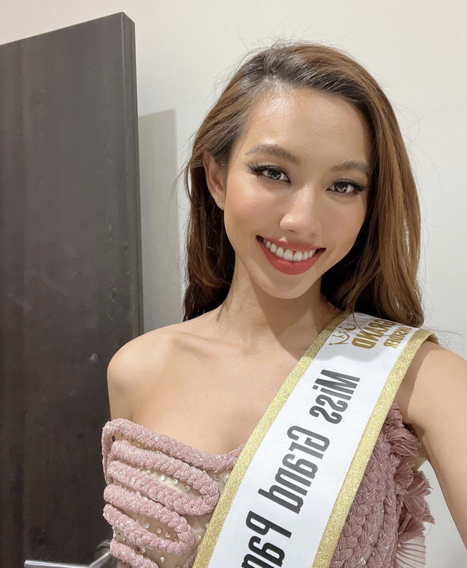 Độc quyền nóng hổi từ Thái Lan: Thuỳ Tiên nói gì trước thềm Chung kết Miss Grand 2021? - Ảnh 4.