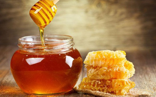 Bị áp thuế hơn 400%, mật ong Việt Nam tắc đường sang Mỹ? - Ảnh 1.